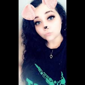 Meet your Posher, Jenn